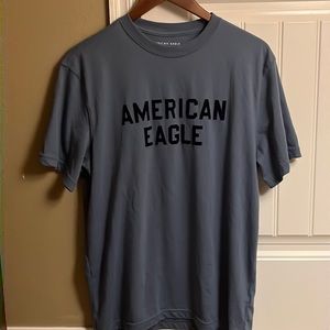 Men’s AE Large blue t-shirt